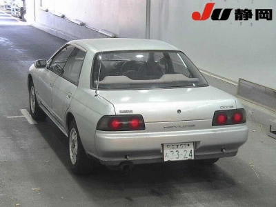 NISSAN SKYLINE