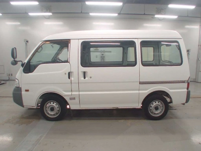 MAZDA BONGO VAN