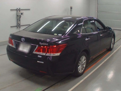 TOYOTA CROWN HYBRID