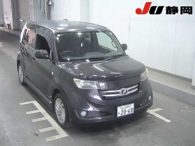 TOYOTA BB