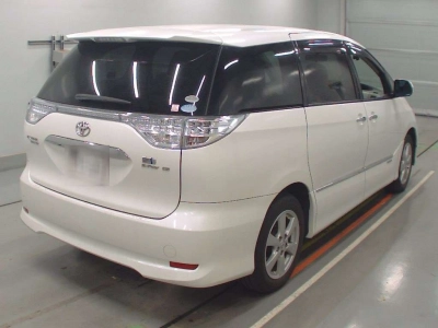 TOYOTA ESTIMA HYBRID