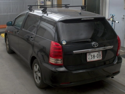 TOYOTA WISH