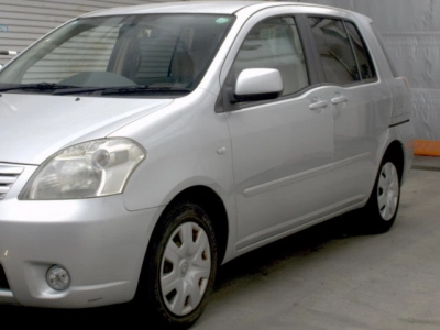 TOYOTA RAUM