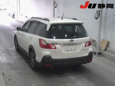 SUBARU EXIGA CROSSOVER 7