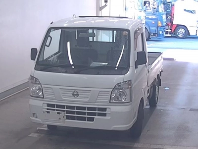 NISSAN NT100 CLIPPER