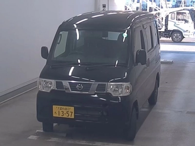 NISSAN NV100 CLIPPER