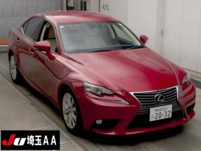 LEXUS IS