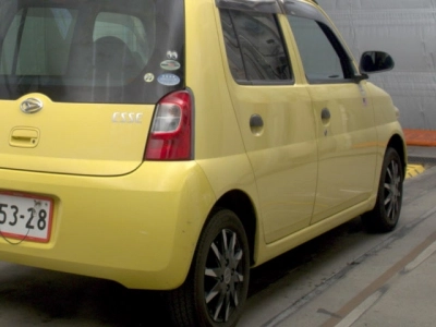 DAIHATSU ESSE