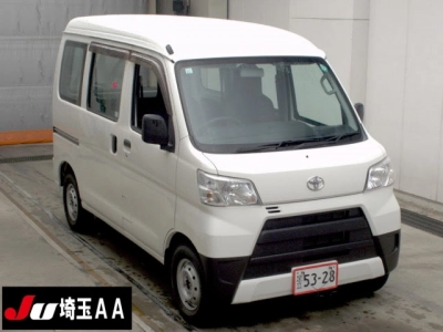 TOYOTA PIXIS VAN