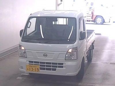 NISSAN CLIPPER TRUCK
