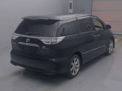 TOYOTA ESTIMA HYBRID