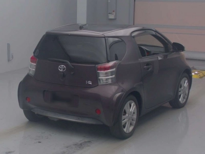 TOYOTA IQ