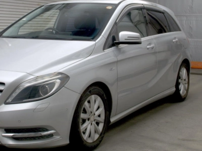 MERCEDES BENZ B CLASS