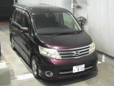 NISSAN SERENA