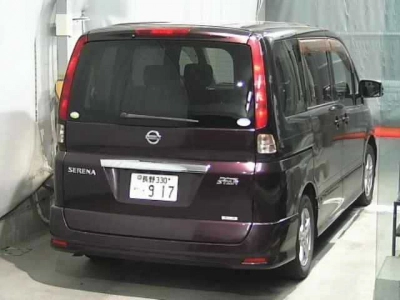 NISSAN SERENA