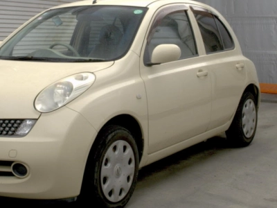 NISSAN MARCH