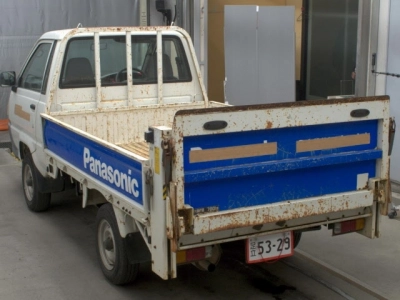 TOYOTA LITE ACE TRUCK