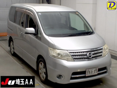 NISSAN SERENA