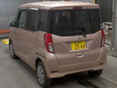 MITSUBISHI EK SPACE