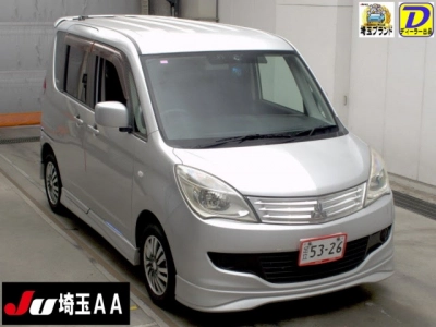 MITSUBISHI DELICA D:2