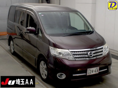 NISSAN SERENA