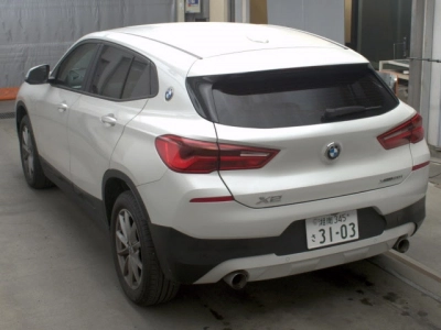 BMW X2