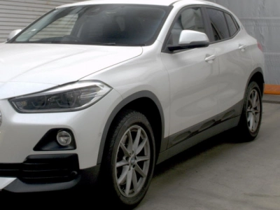 BMW X2