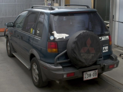 MITSUBISHI RVR