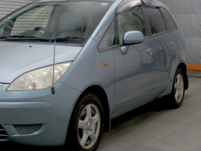 MITSUBISHI COLT PLUS