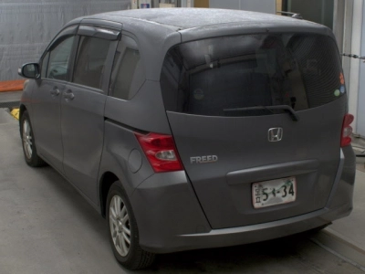 HONDA FREED