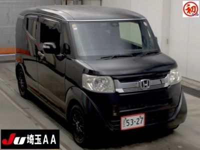HONDA N-BOX SLASH