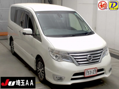 NISSAN SERENA