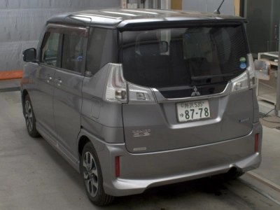 MITSUBISHI DELICA D:2
