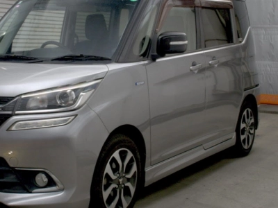 MITSUBISHI DELICA D:2