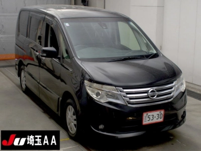 NISSAN SERENA