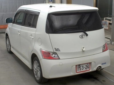 TOYOTA BB