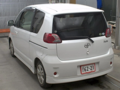 TOYOTA PORTE
