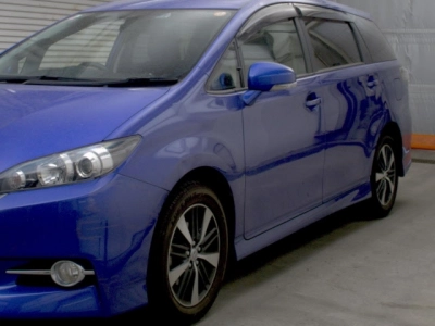 TOYOTA WISH