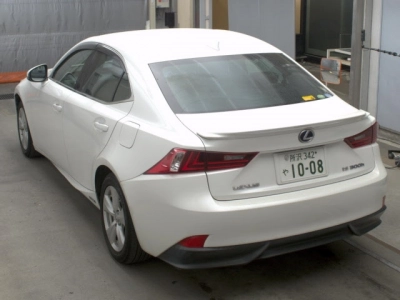 LEXUS IS