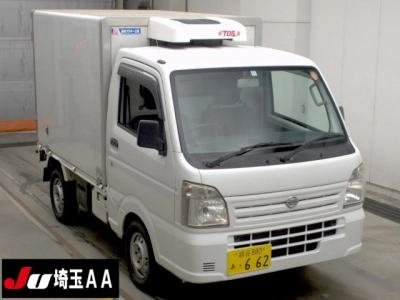 NISSAN CLIPPER VAN