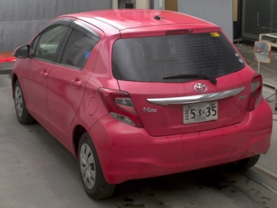 TOYOTA VITZ