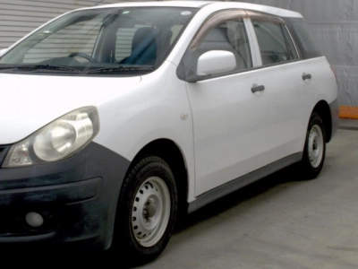NISSAN AD VAN