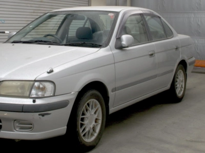 NISSAN SUNNY