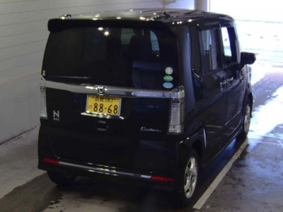 HONDA N BOX CUSTOM
