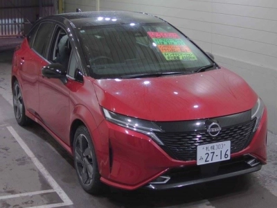 NISSAN AURA