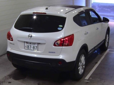 NISSAN DUALIS