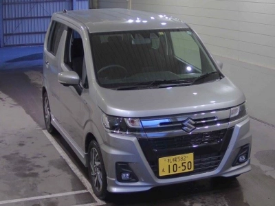 SUZUKI WAGON R CUSTOM Z