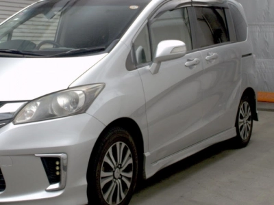 HONDA FREED