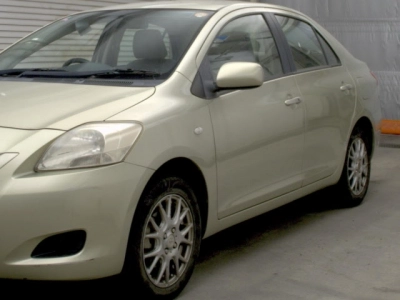 TOYOTA BELTA