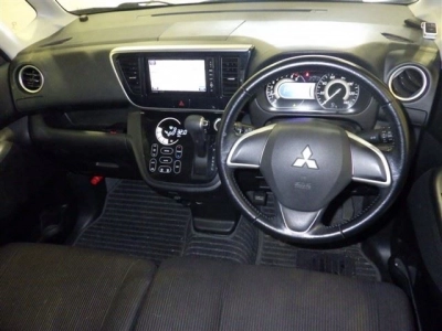 MITSUBISHI EK SPACE CUSTOM